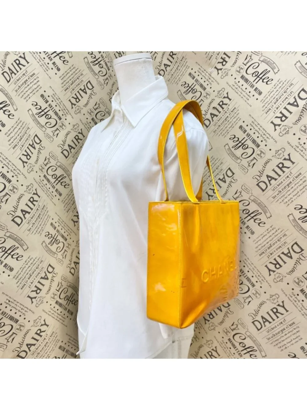 Chanel Tote Vintage Enamel Yellow